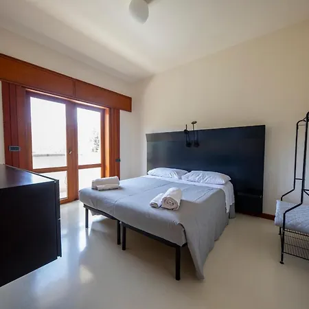 Casa Mitra *