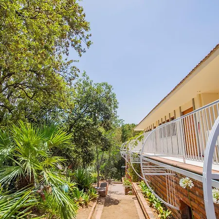Casa Mitra *